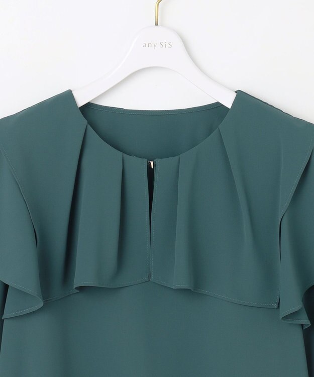 ANY SIS L 【洗える】スクエアラッフルカラー ブラウス ディープグリーン