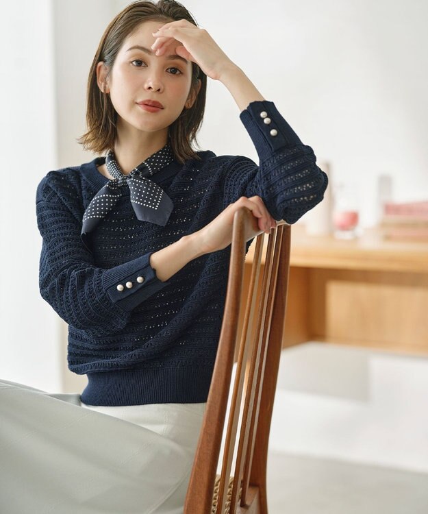 組曲 スクエアシルクスカーフ ネイビー系1