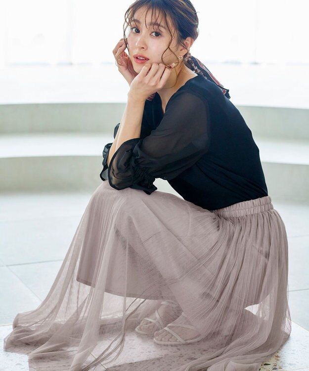 Tiaclasse チュールスカート グレージュ