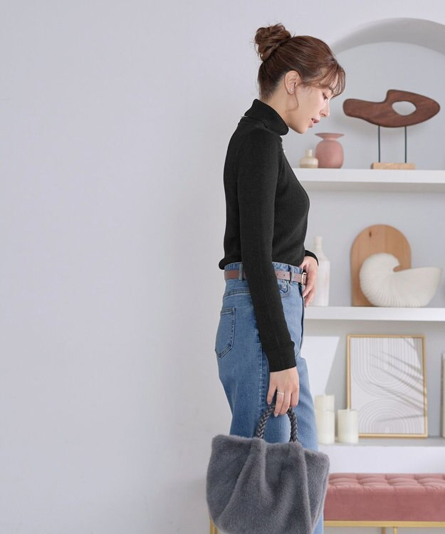 Tiaclasse ウール混ラメタートルネックニット ブラック