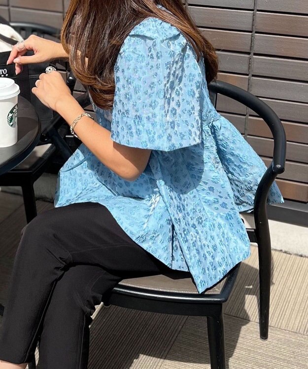 Green Parks パフスリーブジャガードペプラムブラウス Sax