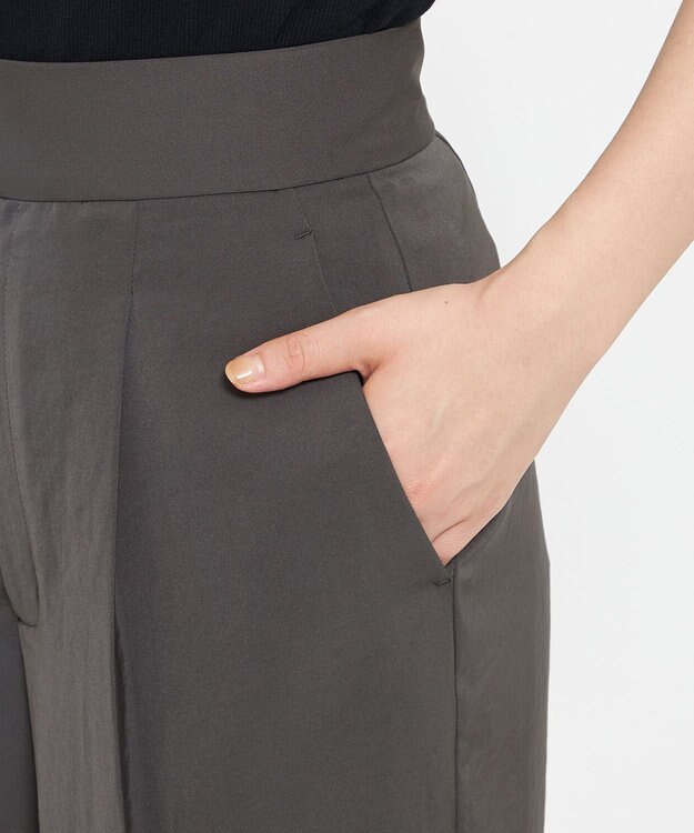 uncrave マット サテン ワイドパンツ（uncrave STANDARD） スレート