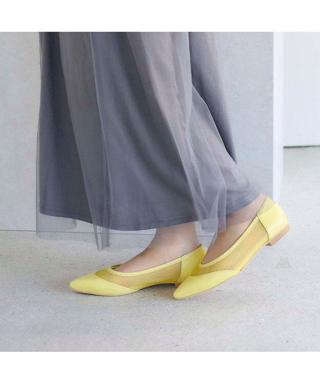 MODE ET JACOMO <carino>【レイン対応】メッシュポインテッドトゥパンプス イエロー