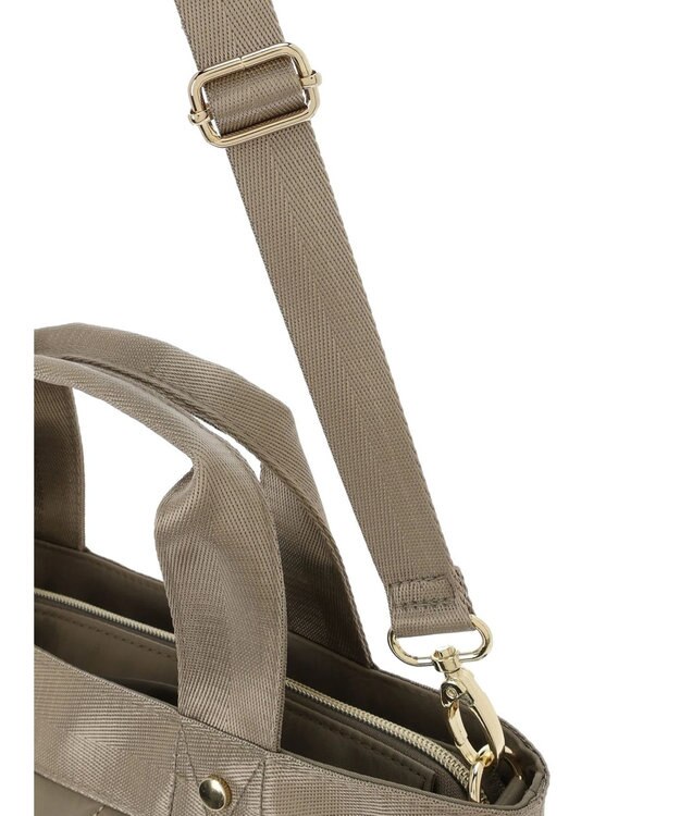 Green Parks ａｎｄｍｉｋｋａ．２ｗａｙ　キルトトートバッグ Gray Beige