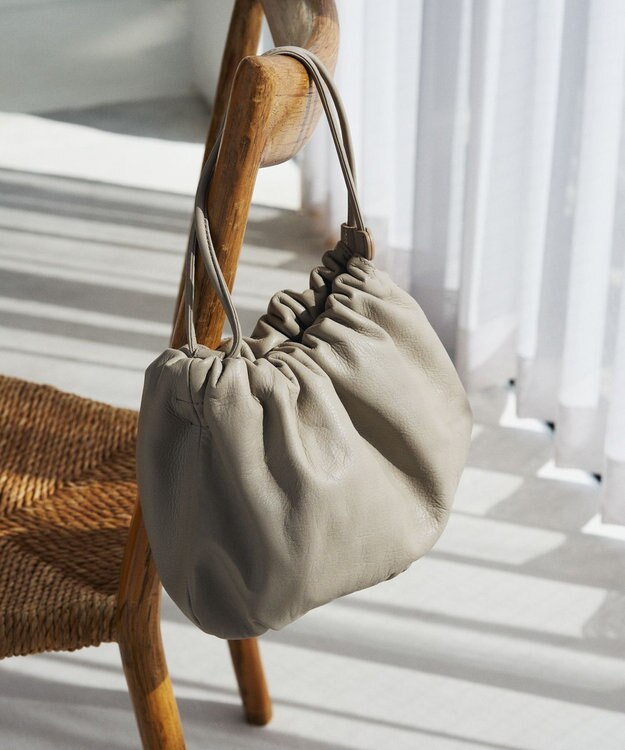 russet レザー巾着4WAYショルダーバッグ(CE-1454) GrayBeige