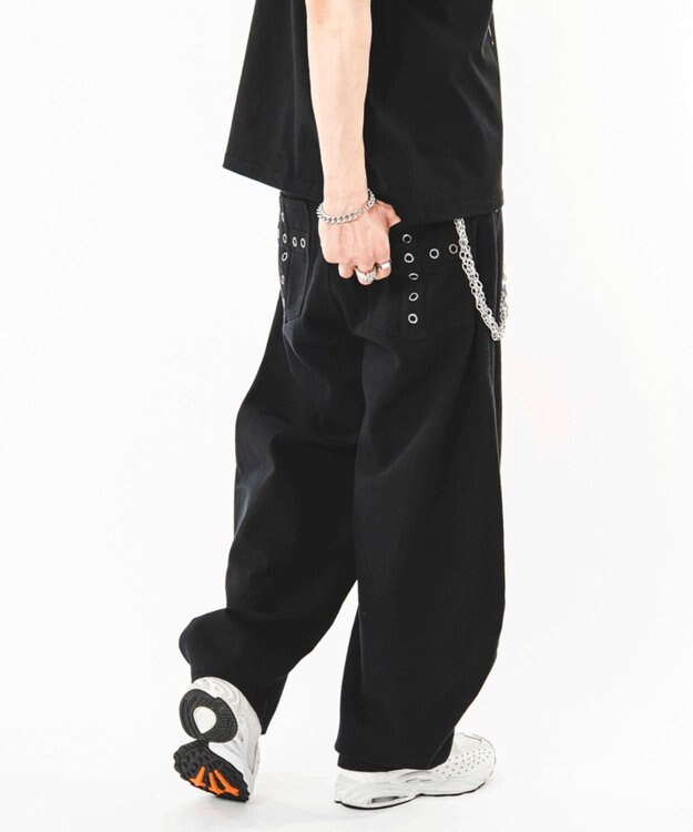 WEGO 【ユニセックス着用ITEM】ハトメバッククロスモチーフパンツ ブラック