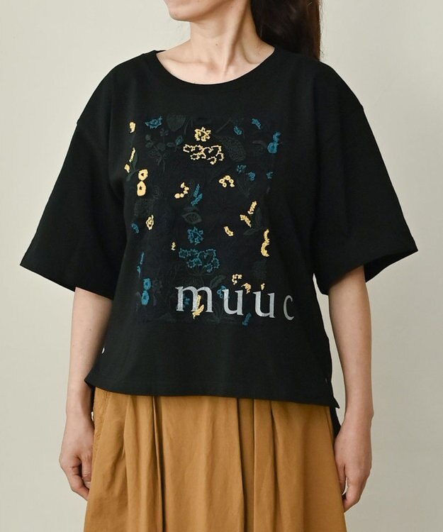 オープンエンド糸使用ドライタッチコットン生地〉筆記帳刺繍オーバーサイズTシャツ / muuc | ファッション通販 【公式通販】オンワード・クローゼット