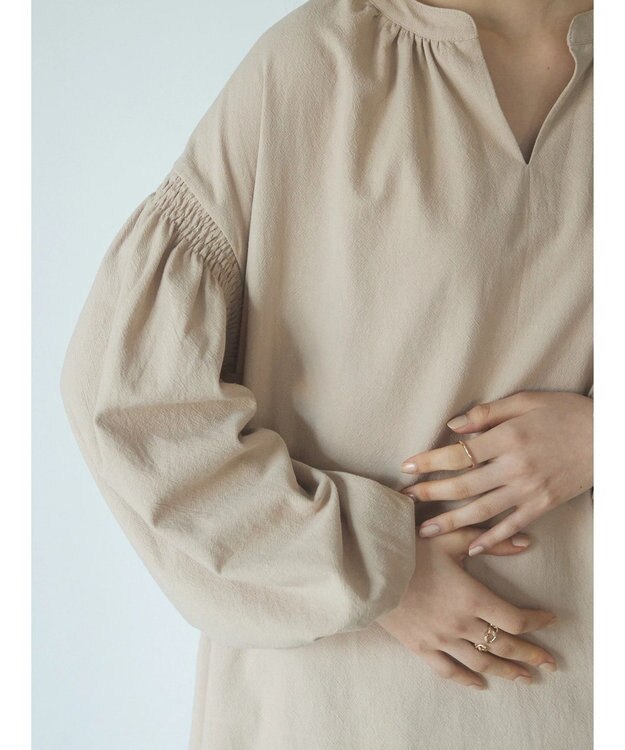 Green Parks ａ．袖ギャザーボリュームワンピース Beige