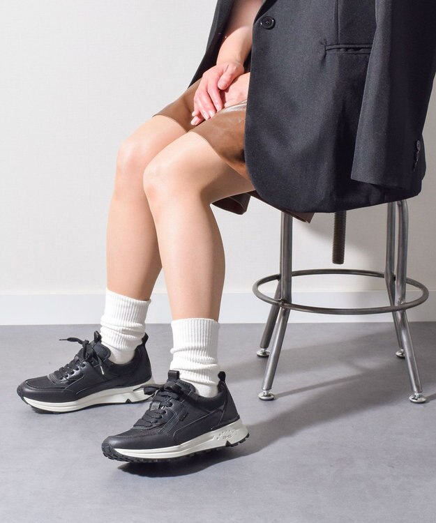 INTER-CHAUSSURES 【BUSSOLA】レースアップスニーカー ブラックコンビ