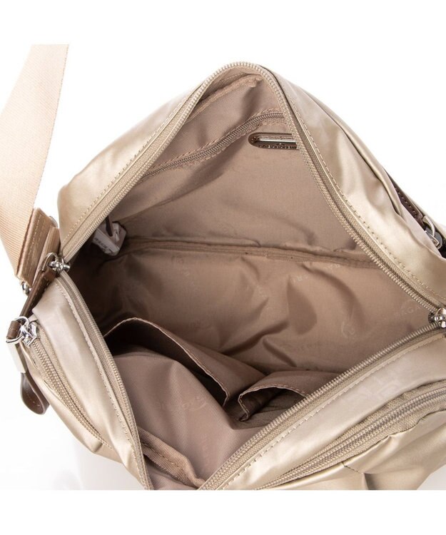 LA BAGAGERIE モノグラムデイリーショルダー ゴールド