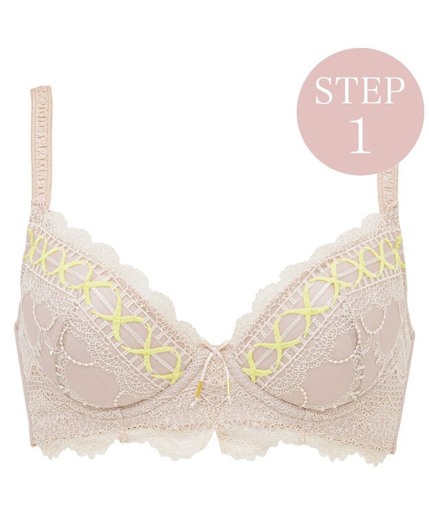 BRADELIS New York 【BRADELIS New York / 育乳補整ブラ・STEP1 集める】ウェンディステップ1ブラ24S1 脇のお肉もふんわり包んで補正するブラ シャンパンベージュ