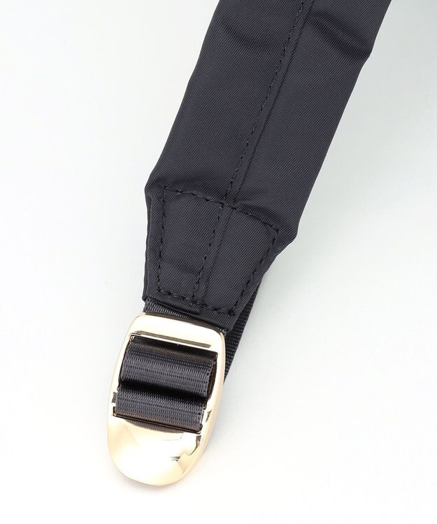 LA BAGAGERIE チャーム付き　ナイロンスクエアリュック ダークグレー