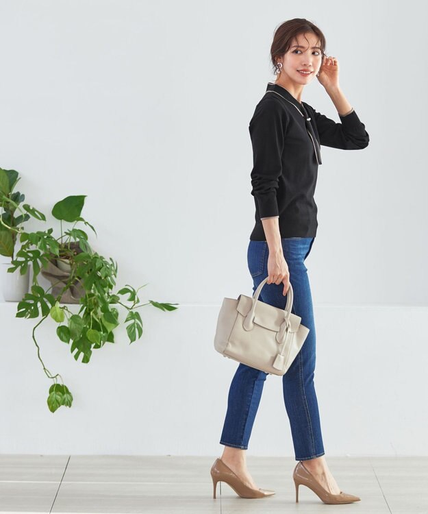 Tiaclasse 【洗える】パール付き配色ボウタイニットトップス ブラック