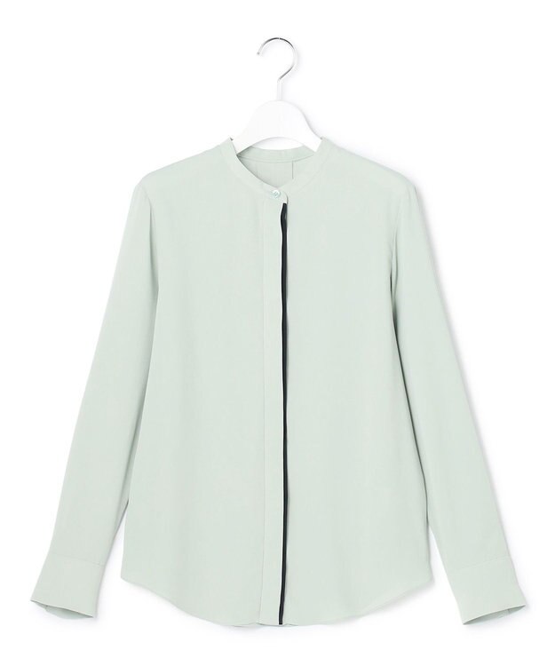 ICB L 【新色追加・WEB限定カラーあり】BackSatinAmunzen バンドカラーブラウス スモークグリーン