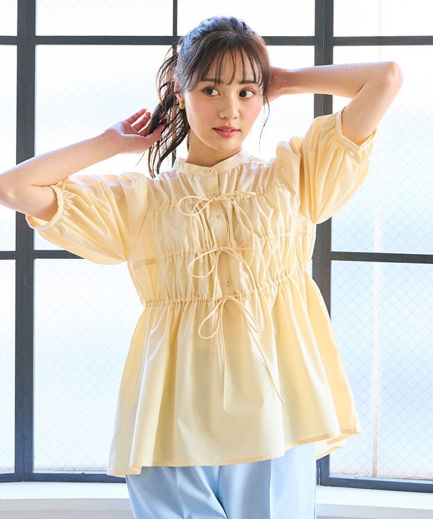 Feroux リボンギャザー ブラウス ライトイエロー系