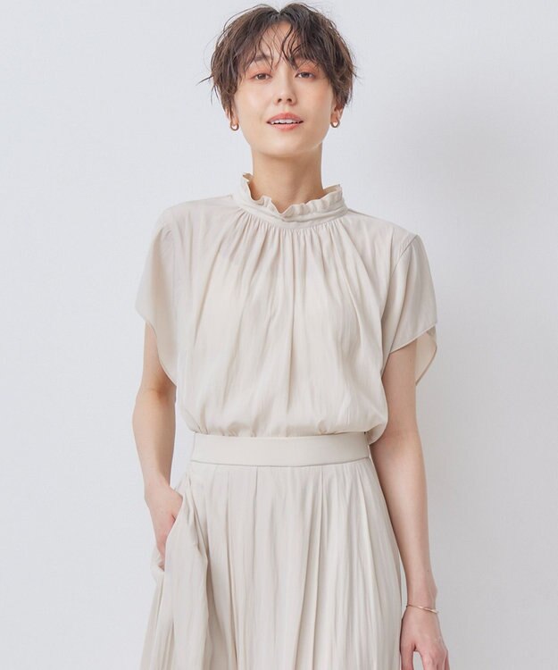 組曲 S 【前後着用可】ギャザーライトデシン ブラウス サンドベージュ系