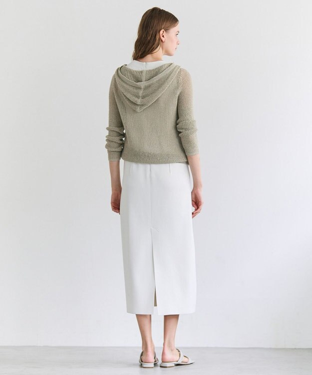 BEIGE， LABRADO / ダーツニット ロングワンピース Ecru