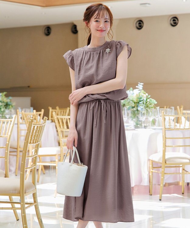 Tiaclasse 【洗える】フリル袖ワンピース モカ