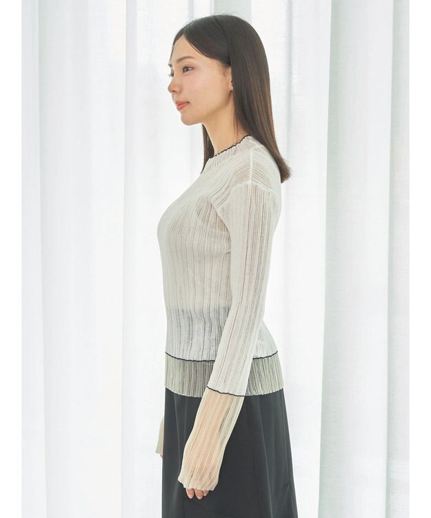 earth music&ecology シアー配色リブプルオーバー White