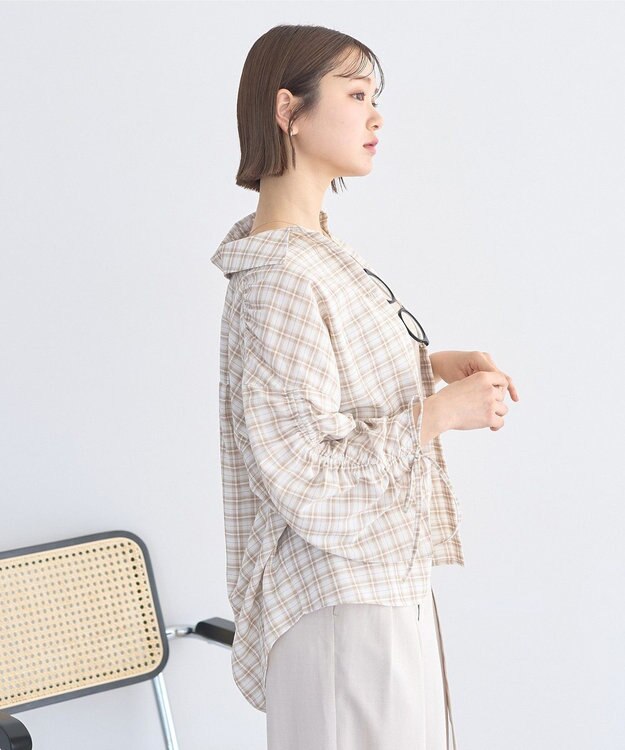 earth music&ecology シャーリングスリーブチェックシャツ Light Beige