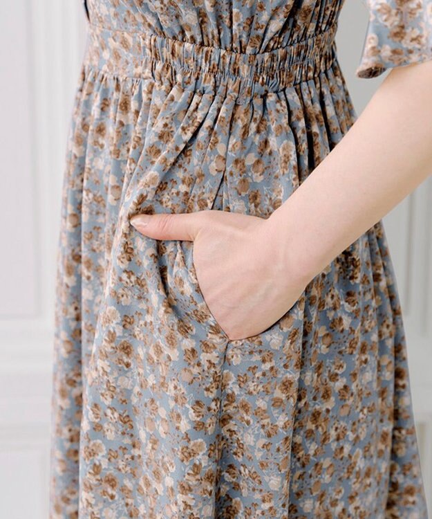 Tiaclasse 【洗える】キャンディースリーブ花柄ワンピース ブルー