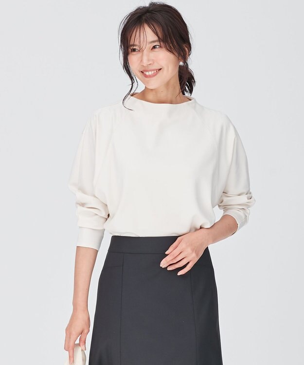 23区 L 【洗える】ヴィスコースソフトポンチ ラグラン カットソー アイボリー系