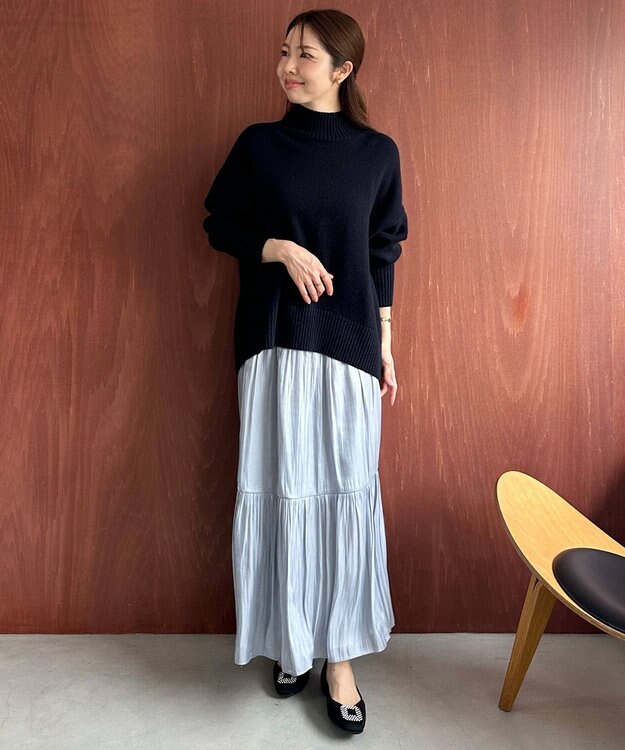 UNFILO シャイニースカート アイスブルー