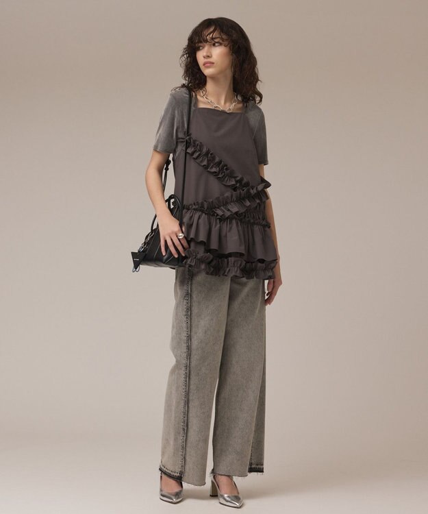 GRACE CONTINENTAL フリルキャミソール グレー