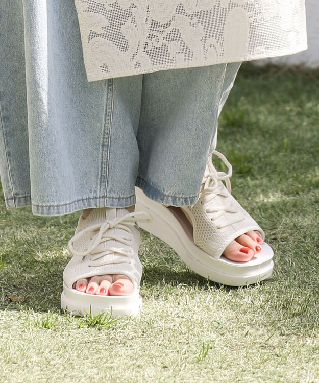 Green Parks ＲＵＰＩＳ．インジェクションニットレースアップサンダル Ivory