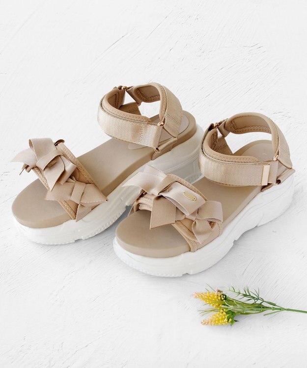 TOCCA RIBBON  SPORTS SANDALS サンダル ベージュ系