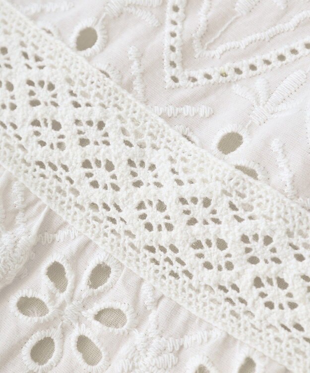 earth music&ecology シフリー刺繍スカート Ivory