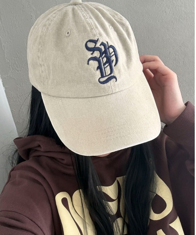 WEGO ロゴ刺繍ピグメントキャップ ライトベージュ