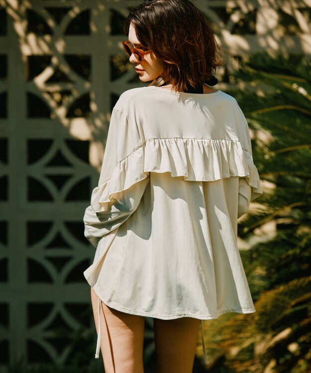 San-ai Resort（三愛水着楽園） 【UPF50＋】　フリル羽織り　M　　【San-ai Resort（サンアイリゾート）】 オフホワイト