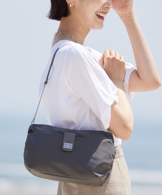 J.PRESS LADIES 【2way】ナイロンギャザー ショルダー バッグ グレー系
