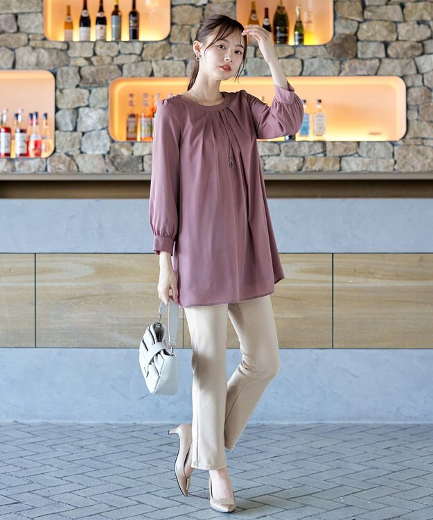 Tiaclasse 【シーズンレス・日本製・洗える】ローズファイン・スリムストレートパンツ ベージュ