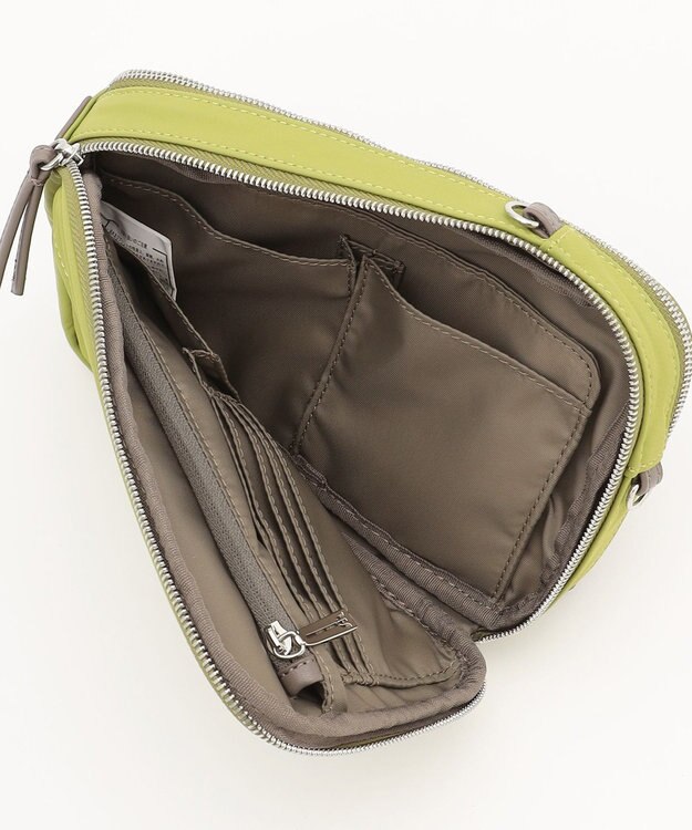 Y'SACCS ナイロン×リサイクルレザー　コンビマルチポシェット ライトグリーン