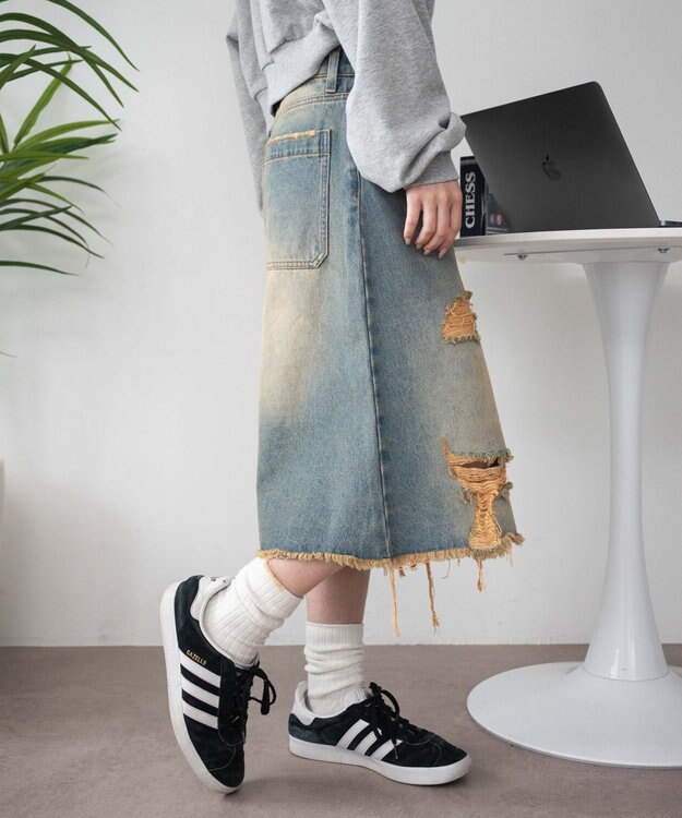 WEGO 【SMサイズ展開】ヴィンテージウォッシュダメージバギーハーフパンツ デニム淡加工色