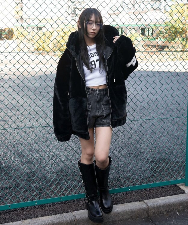 WEGO 【ユニセックス着用ITEM/MLサイズ展開】エコファーグラフィックブルゾン ブラック