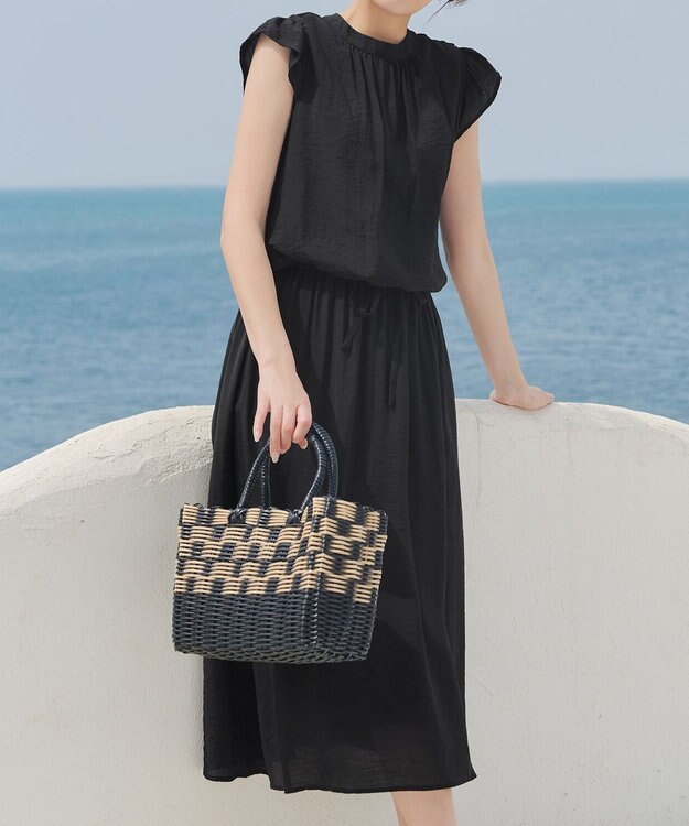 Tiaclasse 【洗える】フリル袖ワンピース ブラック