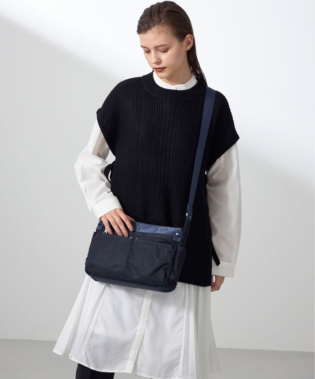 Y'SACCS テープデザイン　トラベルショルダーバッグ ネイビー