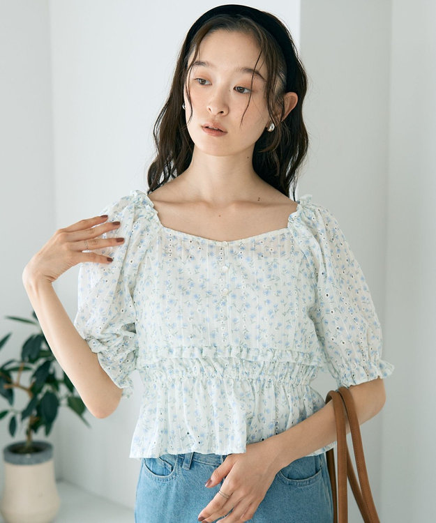 earth music&ecology フラワー刺繍フリルヘムブラウス Ivory