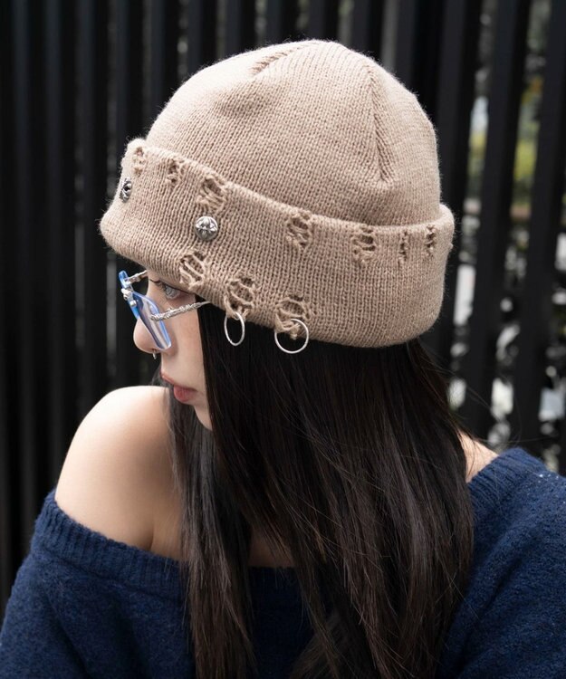 WEGO メタルチャームニットキャップ ブラウン