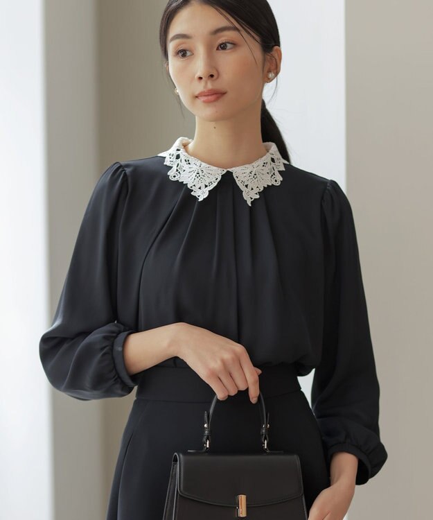 組曲 S 【WEB限定・2WAY】ジョーゼットシフォンレース襟 ブラウス ネイビー系