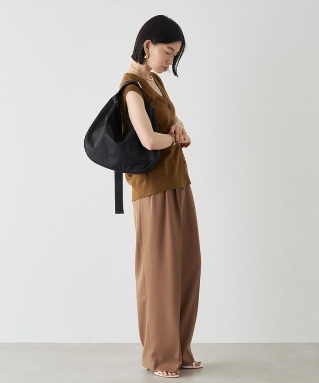 russet ラウンドビッグショルダーバッグ(CE-1292) Black2（シルバー金具）