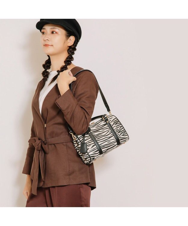 UNBILLION cachecache お財布ミニボストンバッグ ゼブラ