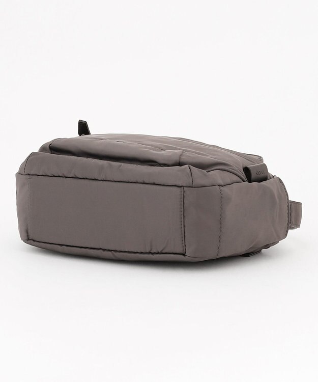 Y'SACCS ポリエステルツイル ショルダーバッグ ダークグレー