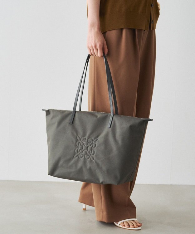 russet ＜390g/撥水性あり＞天ファスナー付きコーデュラナイロントートバッグ(CE-1560) Gray