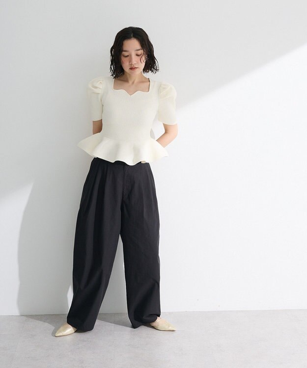 Green Parks ・ｓｗｉｎｇ　ｂｙ　ハートネックペプラムニット Off White