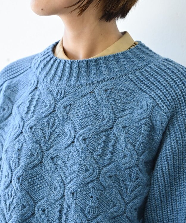 muuc 〈上質なシェットランドウール＆カシミヤ〉〈5種類の模様編み〉パッチワーク柄ケーブル模様編みセーター ブルー