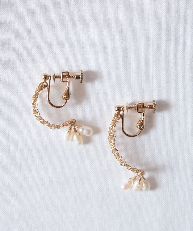 CASUMINO bridge イヤリング pearl